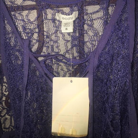 NWT Blue lace Ecote tank from urban outfitters - Picture 2 of 3
